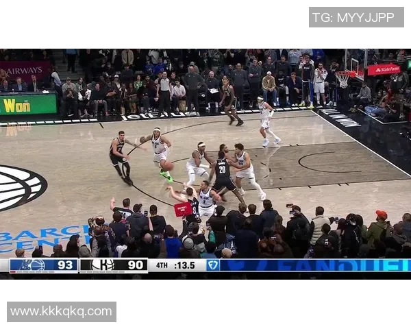 魔术对阵篮网精彩比赛直播全程回顾与分析